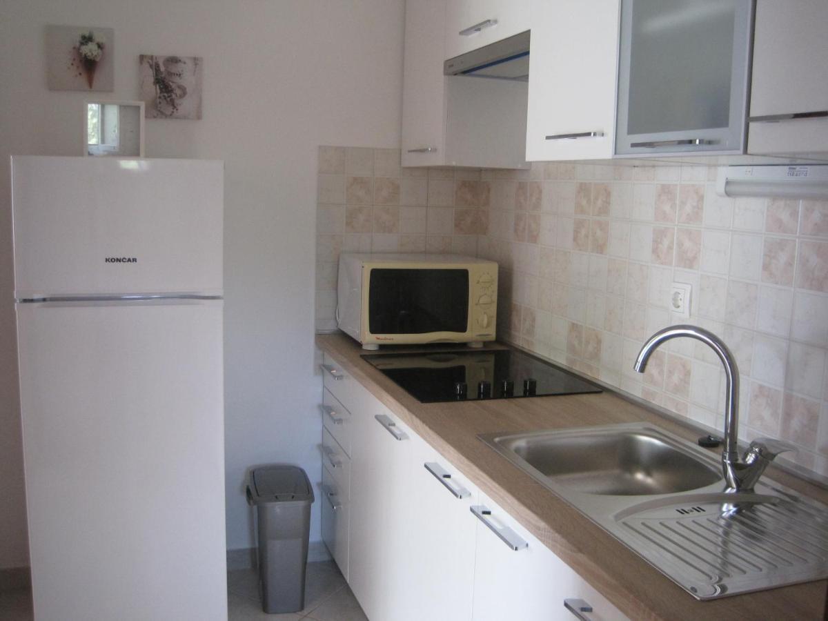 Apartments Mirjana Sukošan Quarto foto